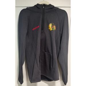 NWT CCM Hockey Chicago Blackhawks 1/4 Zip Hooded Pullover Fleece Size S